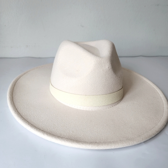 Treasure & Bond Accessories - Treasure & Bond Ivory Fedora Hat